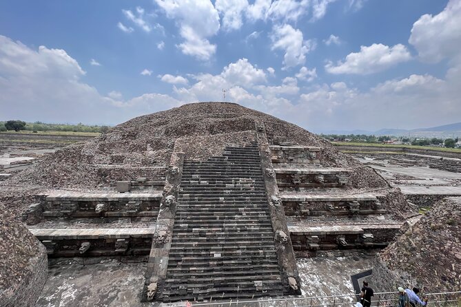 100% Private Tour in Teotihuacán Pyramids from Mexico City - Why a private Teotihuacán visit works well