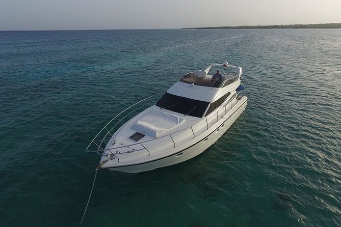 2 Hour Sunset - 47' Azimut, Tulum, Playa del Carmen, Riviera Maya - Is $600 a good value for 10 people?