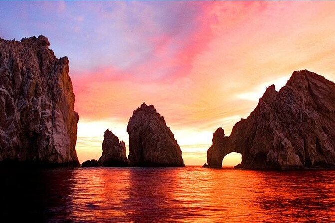 2 Hour Sunset Tour on Catamaran in Cabo San Lucas - The Arch, Lovers Beach, and Land’s End