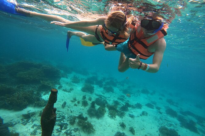 3 Hours VIP Semiprivate Tour Isla Mujeres Full Snorkeling Experience - The boat is practical, not luxurious
