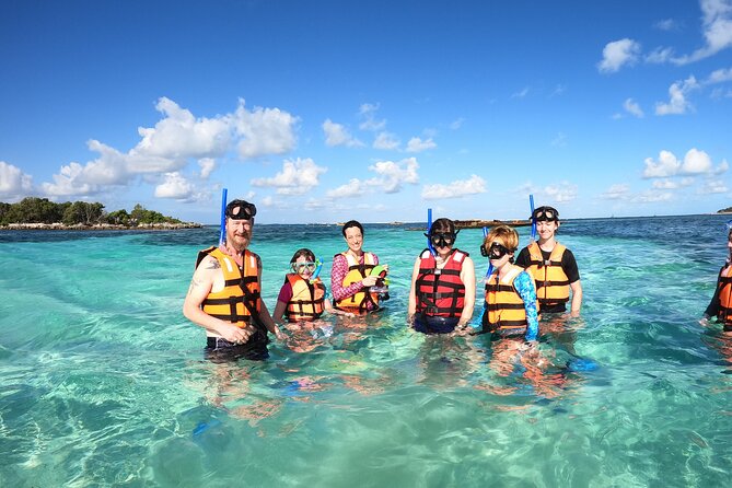 3 Hours VIP Semiprivate Tour Isla Mujeres Full Snorkeling Experience - The guides make the difference