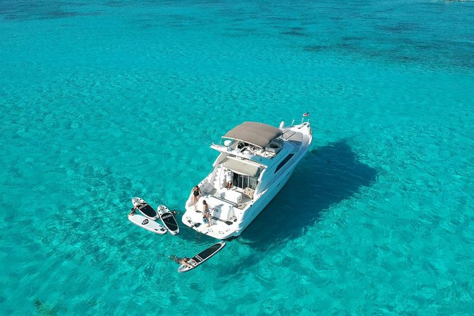 4 Hour - 51' Sea Ray, Tulum, Playa del Carmen, Riviera Maya - An open bar and your own soundtrack