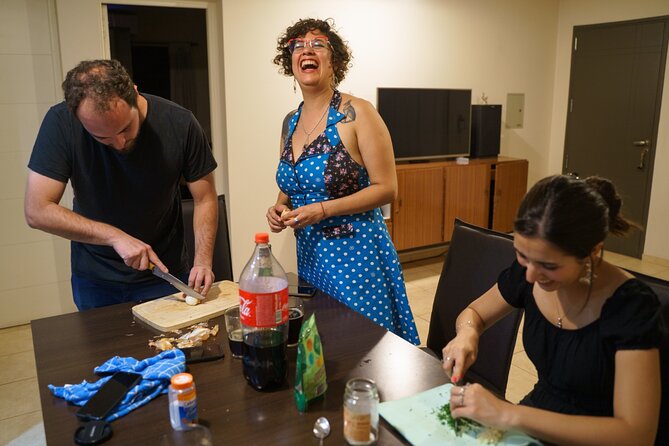 4h Cooking Class in Cancun with 8 Recipes & Bottomless Drinks - Four hours of cooking, eating, and conversation