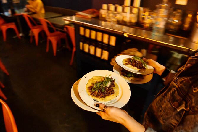 A Night of Tacos and Mezcal in Mexico City - Ending with al pastor in Cuauhtémoc