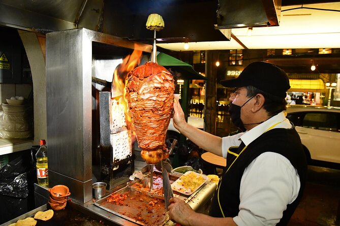 A Night of Tacos and Mezcal in Mexico City - Small groups, guides, and the human side