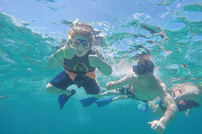Afternoon Half-Day Catmaran Sailing and Snorkel Adventure - The snorkeling stop near Cancun and Isla Mujeres