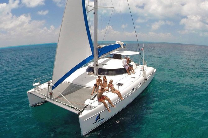 All Inclusive Caribbean adventure, reef snorkeling, Food & Drinks - A Caribbean day built around the boat