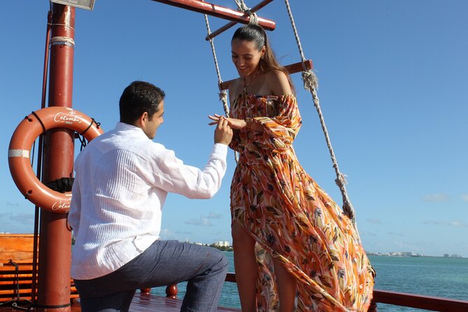 Amazing Romantic Dinner on a Spanish Galeon with Saxophone Music - Weather, timing, and comfort