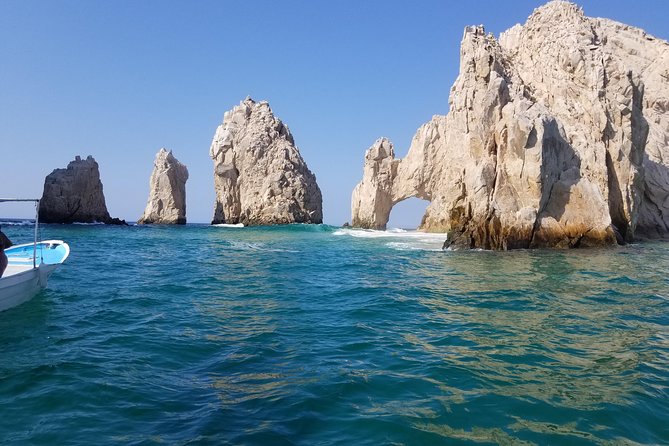 Arch Tour with Amazing Captain in Cabo San Lucas - El Arco, the main reason to go