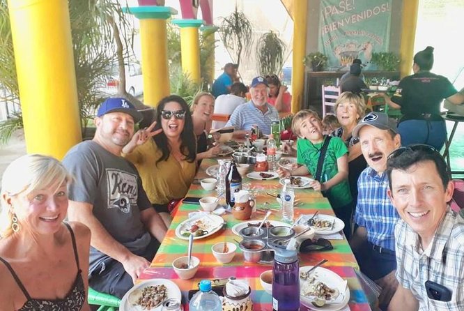 AvoCabo Food Tour - Street vendors give the route its local character