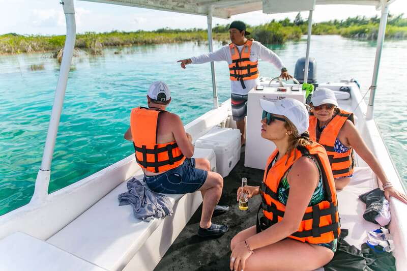 Bacalar: 3 Hour Boat Trip with Swimming & Drinks - Cocalitos and the changing colors of Bacalar
