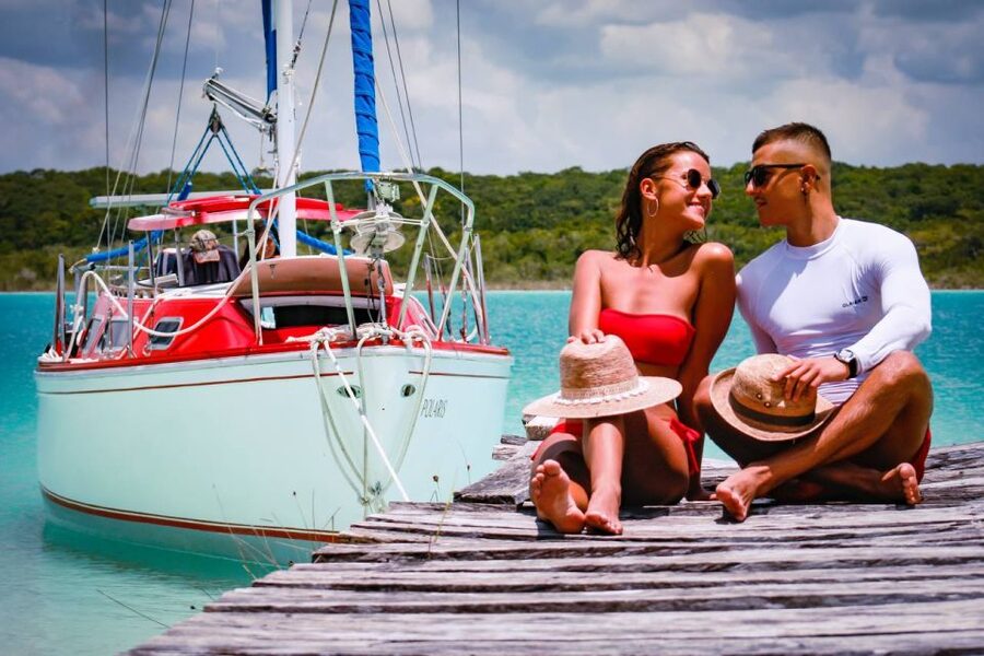 Bacalar: 4hr Private Sailing Tour with Guacamole & Drinks - The captains make the difference