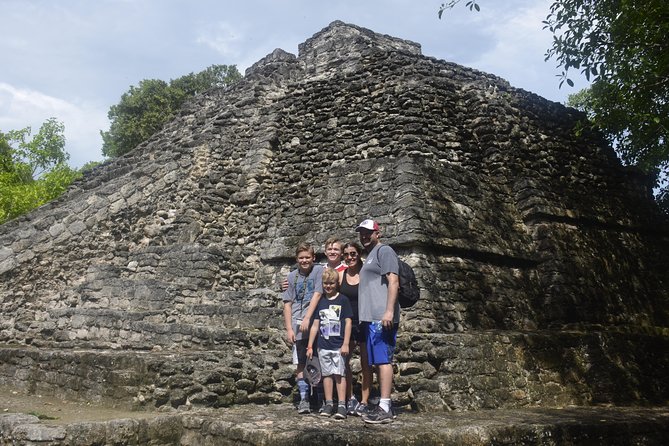 Bacalar Lagoon & Chacchoben Mayan Ruins from Costa Maya - Finding the meeting point outside Costa Maya Port