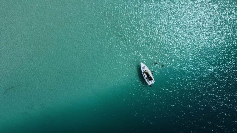 Bacalar: Lagoon Sailing Tour with Snacks and Drinks - Key points at a glance
