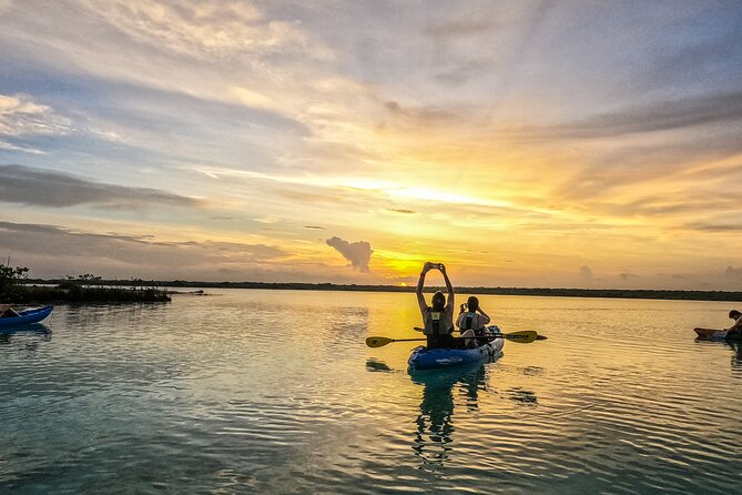 Bacalar Sunrise in Kayak - What breakfast and photography really add
