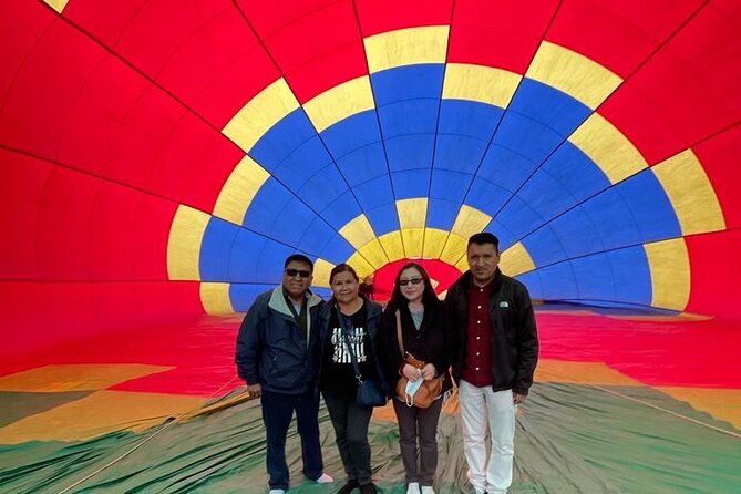 Balloon flight + pick up in CDMX + Breakfast in Cave + Pyramids - The landing toast and flight certificate