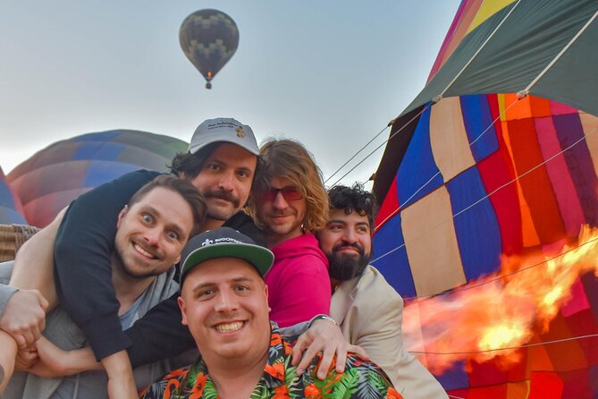 Balloon Flight with Breakfast in a Natural Cave and Transportation from CDMX - Obsidian, maguey, and the local drink tasting