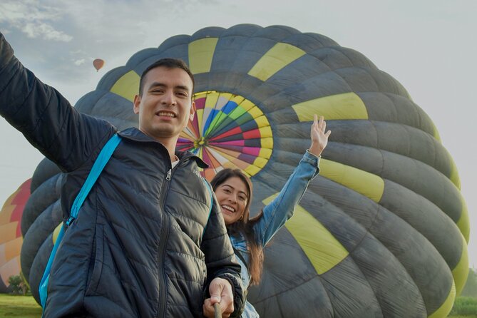 Balloon flight with breakfast in Cave and Pyramids tour from CDMX - Cave breakfast, with an important package warning