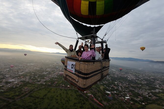 Balloon flight with breakfast in Cave and Pyramids tour from CDMX - Do not book it expecting a guaranteed flight over the pyramids