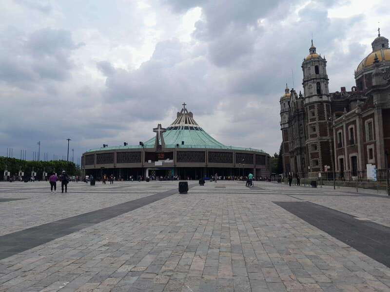 Basilica de Guadalupe: Complete Walking Tour - What makes the guide important