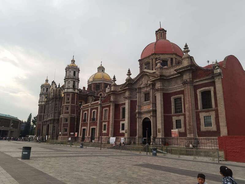 Basilica de Guadalupe: Complete Walking Tour - The Ofrenda monument and a planned photo stop