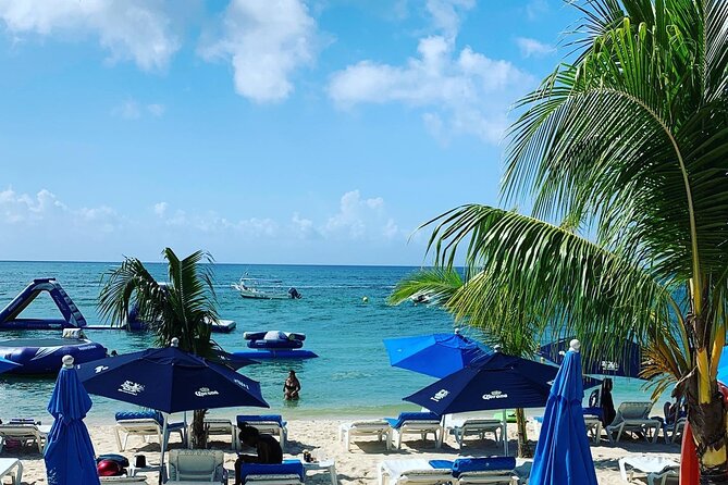 Best Cozumel Day Pass San Francisco Beach Club - The beach is social, not secluded