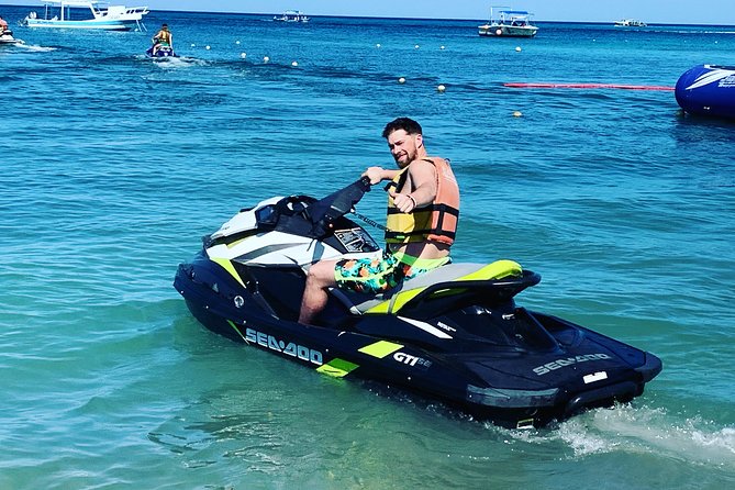 Best Jet Ski Cozumel + Locker - One machine, two riders, and three possible changes