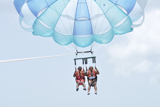 Best Parasailing Cozumel + Locker - What the $80 Price Really Buys