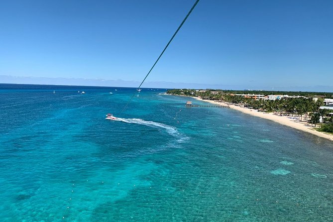 Best Parasailing Cozumel + Locker - The Boat Ride and Tandem Launch