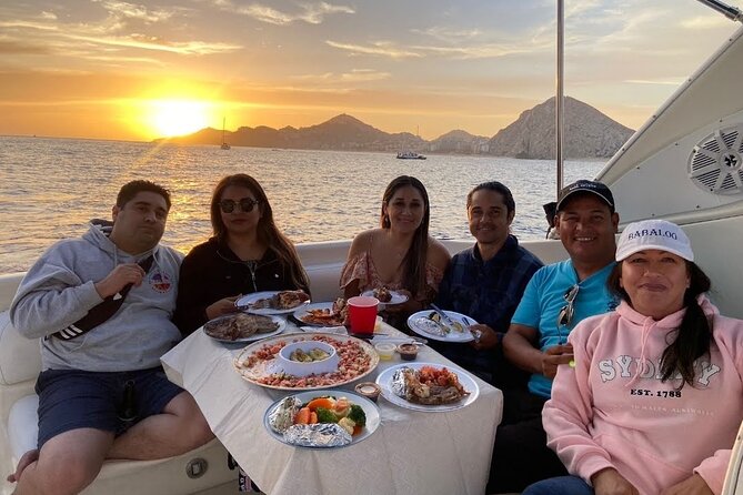 Cabo Arch Sunset Yacht Tour - Dinner & Drinks — Up to 18 Guests - How much space do you really get?