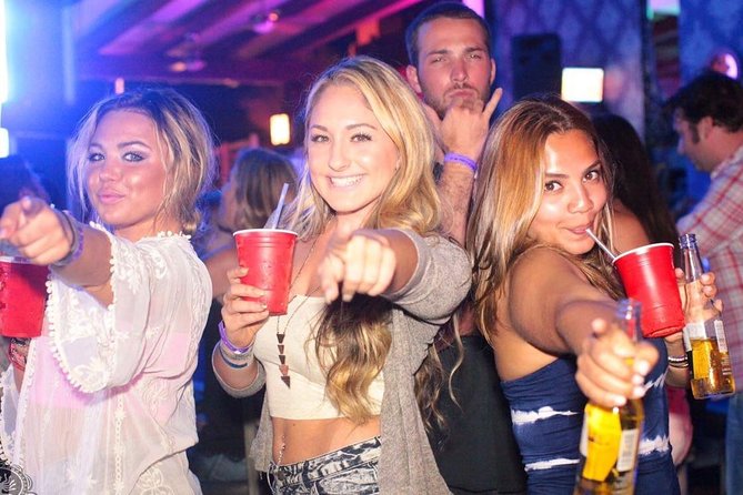 Cabo Bar Crawl - The BEST Bar and Clubs in Cabo - What this Cabo crawl is really like