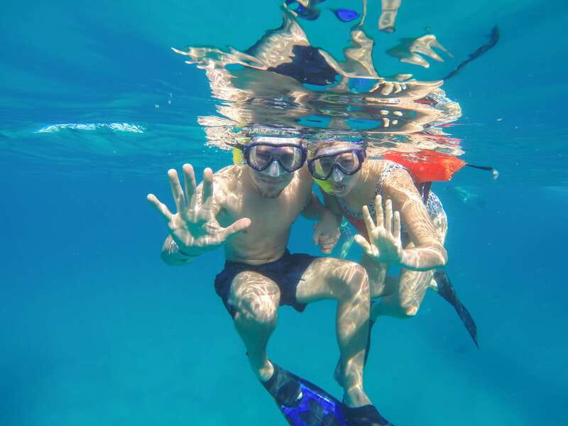 Cabo Catamaran Snorkel: Arch & Santa Maria, Open Bar, Snacks - Santa Maria Bay for one hour of swimming and snorkeling