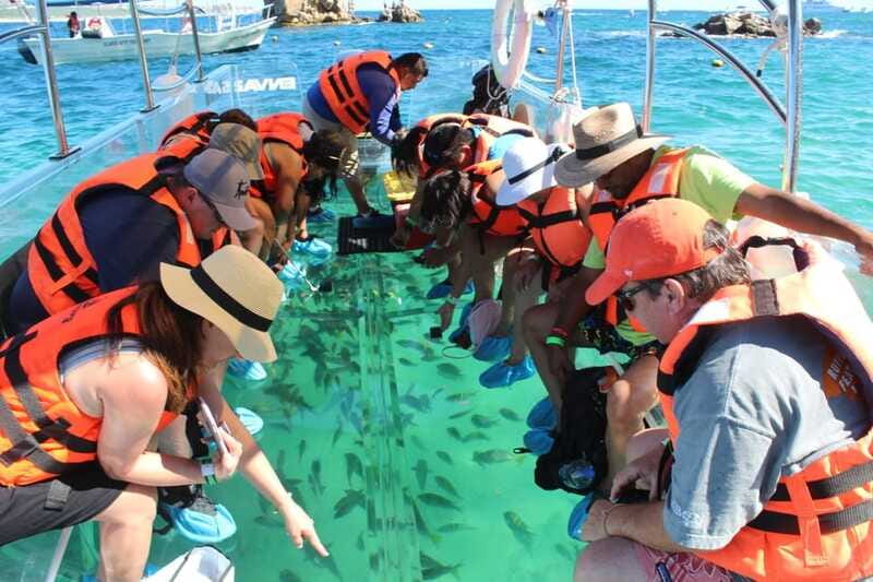 Cabo San Lucas: Glass Bottom Boat Tour to Land's End - The 15-minute visitor center stop