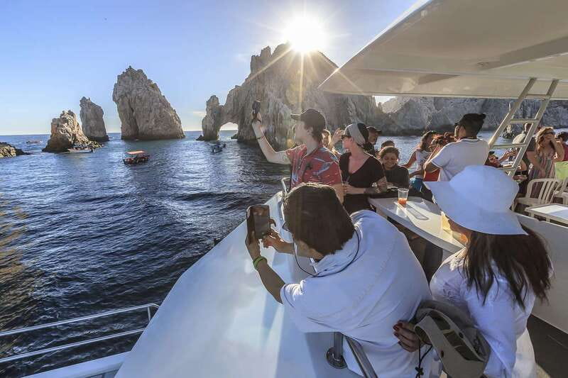Cabo San Lucas: Sunset Dinner Cruise - Key points to know before booking