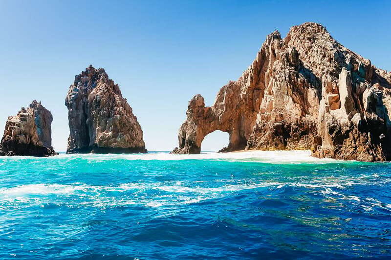 Cabo San Lucas: Sunset Dinner Cruise - Dinner, drinks, and the evening atmosphere