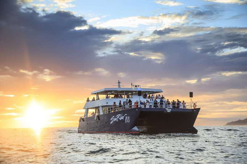 Cabo San Lucas: Sunset Dinner Cruise - Los Cabos Arch, Lover’s Beach, and Pelican’s Rock