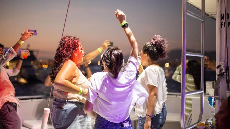 Cabo San Lucas: Sunset Party Cruise with Open Bar - Transportation, pickup, and the five-minute rule