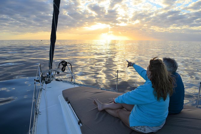 Cabo San Lucas Sunset Sailing Shared Cruise - Sailing, motoring, and the feel of the ride