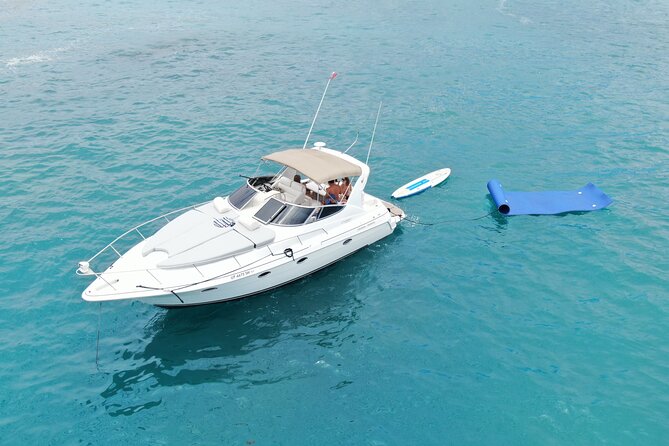 Cabo San Lucas Yacht Rental all inclusive - Who gets the best value from this charter