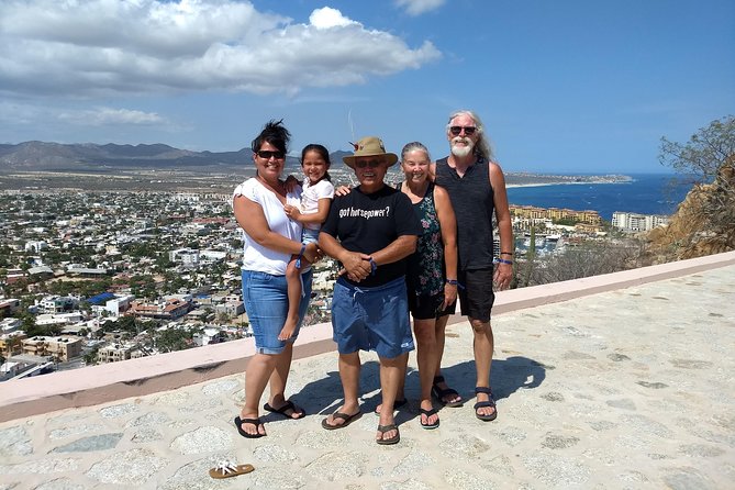 Cabo Shuttle Transportation round tríp prívate shuttle 1 to up 5 people - Why a Private Cabo Shuttle Makes Sense