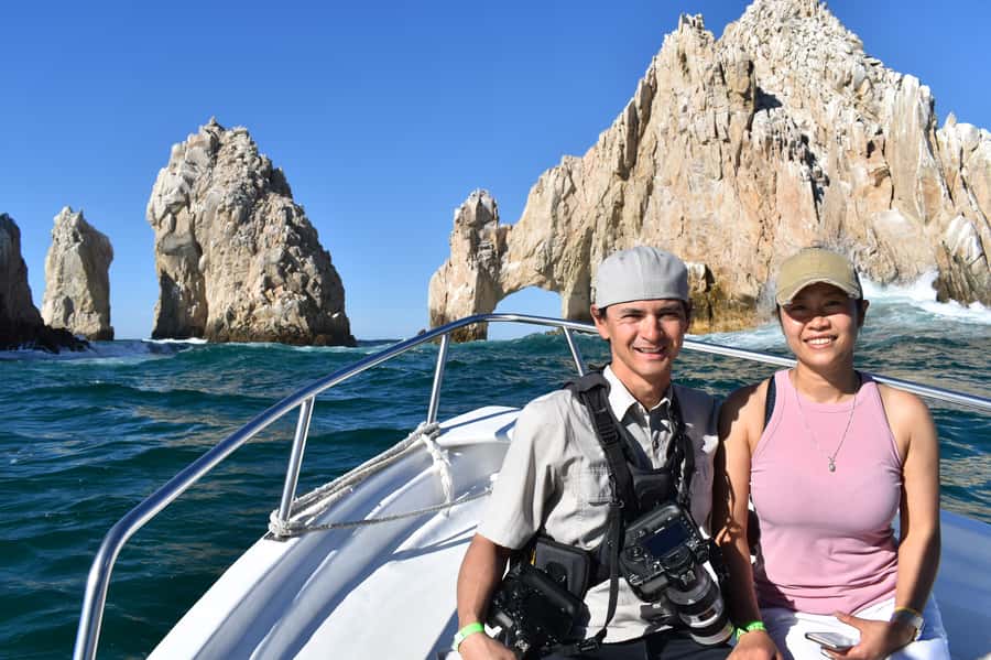 Cabo: Whale-Whatching Boat Trip w/ All-Women Crew and Photos - Letting the crew handle the photographs