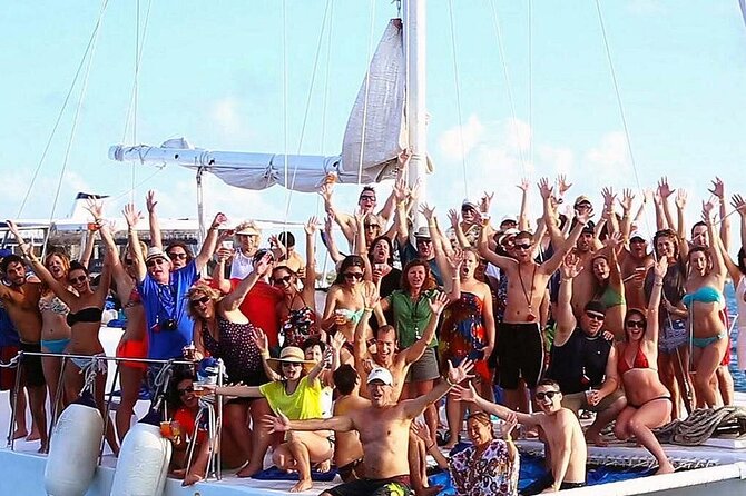 Cancun : All Inclusive Catamaran Tour to Isla Mujeres - Key points before you book