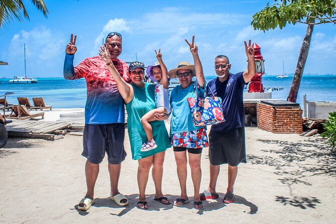 Cancun : All Inclusive Catamaran Tour to Isla Mujeres - Snorkeling first, drinks later