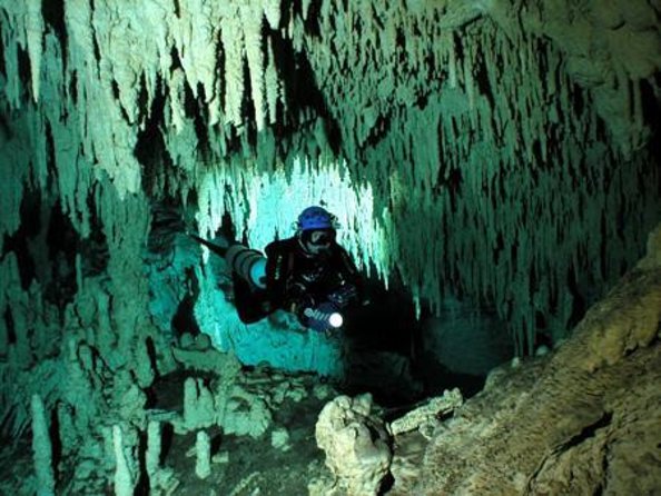 Cancun Cenote Tour: Snorkeling, Rappelling and Ziplining - Early pickup and the long road to the jungle