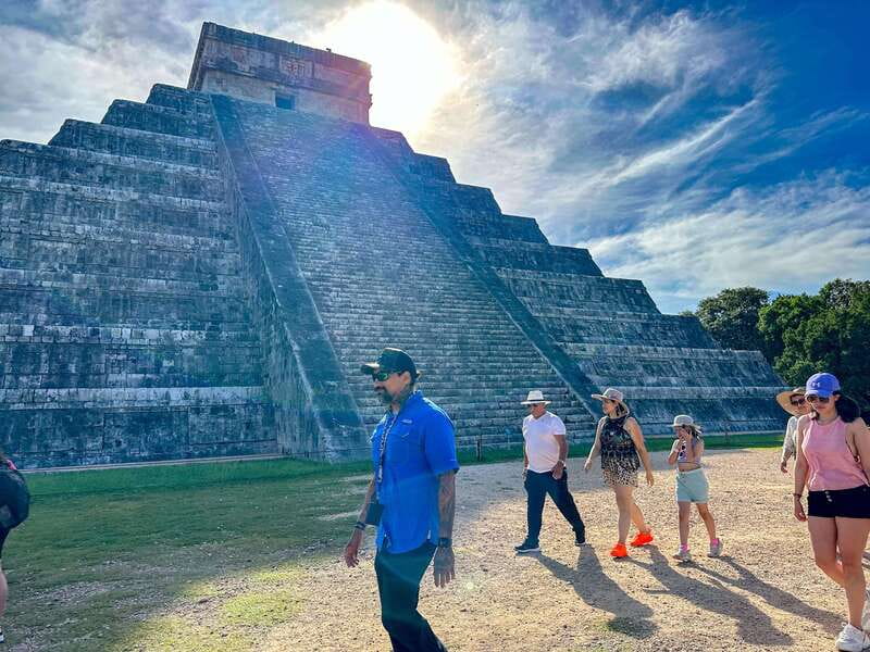 Cancun: Chichen Itza Early Access Guided Tour - A history-focused morning without shopping stops