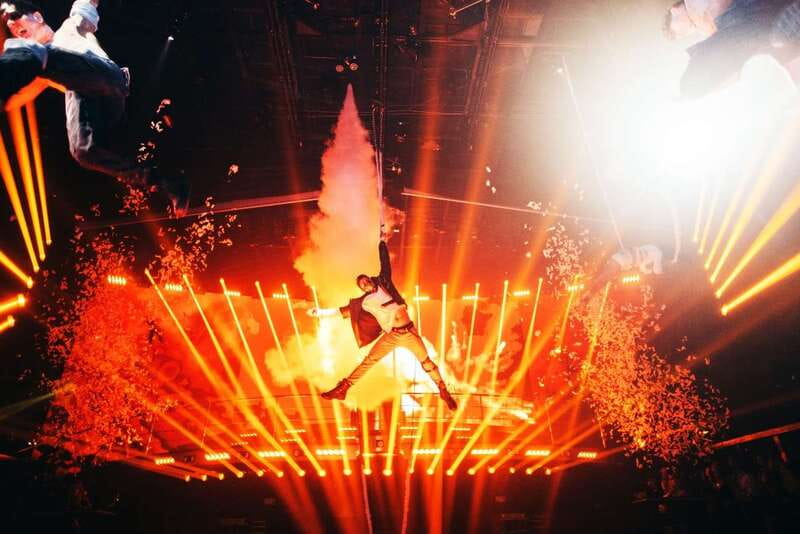 Cancun: Coco Bongo Nightclub Experience - Drinks, snacks, and service