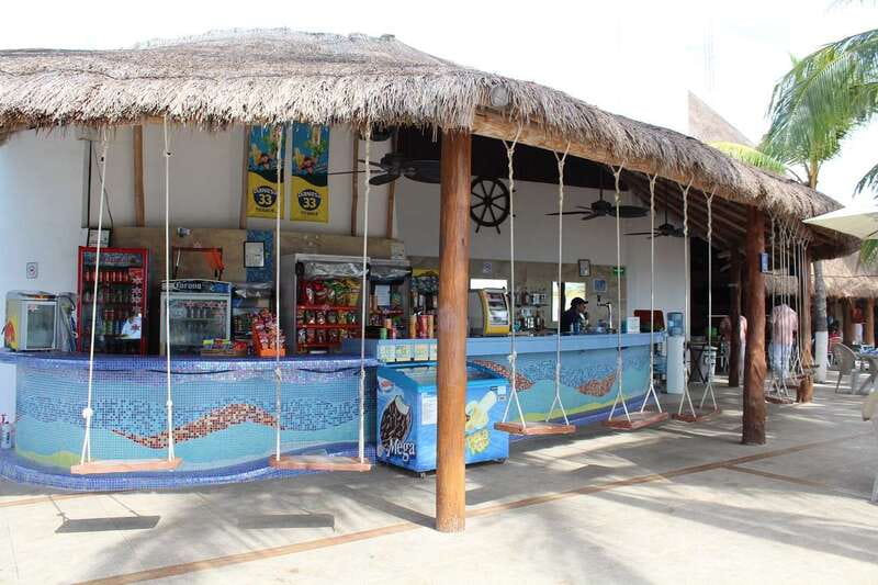 Cancún: Dolphin Encounter on Isla Mujeres with Buffet - Practical Rules for Families and Non-Swimmers