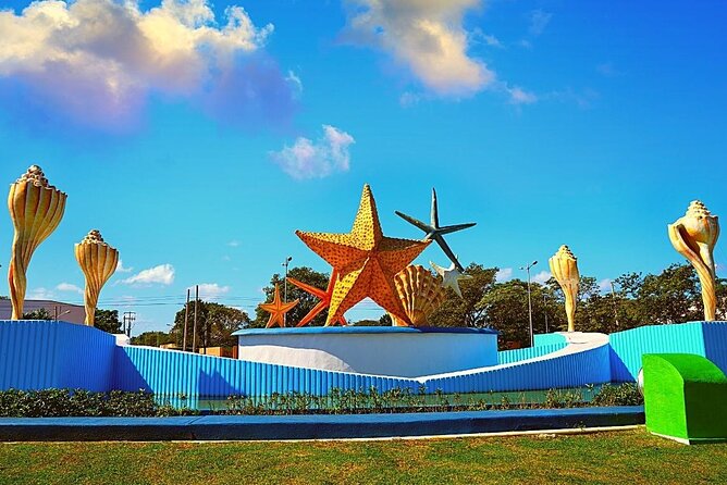 Cancun Guided Bus City Tour (from Cancun and Riviera Maya) - Plaza La Fiesta: tequila, chocolate, and more shopping