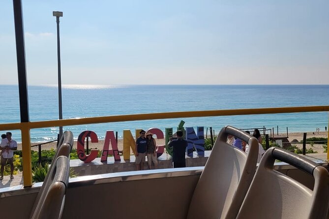 Cancun Guided Bus City Tour (from Cancun and Riviera Maya) - Plaza 28: souvenirs with a sales pitch