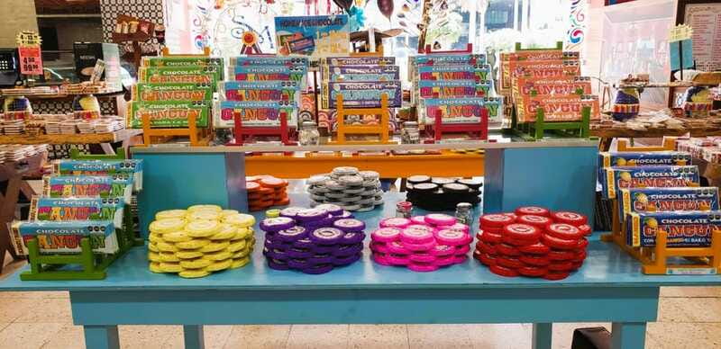 Cancun: Guided City Tour with Shopping by Double Decker Bus - Playa Delfines and the Cancun sign